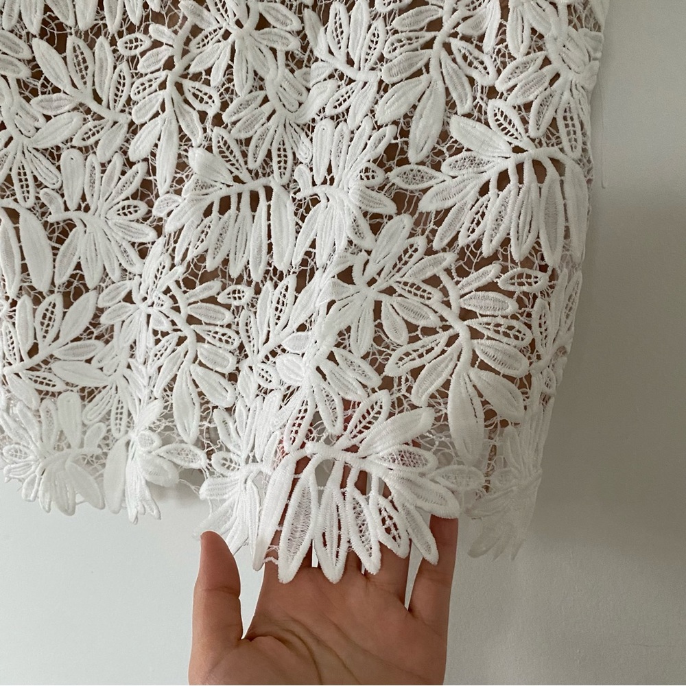 Lulus women’s white lace midi dress size S - Picture 3 of 12